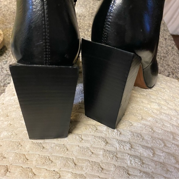 Bcbg MaxAzria  Over The Knee Tall Leather boots Block Heel Sz 7 Org 658$Livana - Picture 7 of 15
